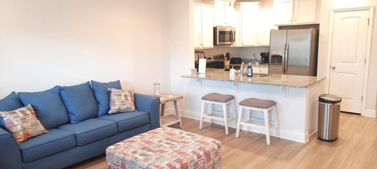 Paradise Pointe 3 Bedrooms Ideal For Longer Stays Pool Kitchen Holiday home Panama City Beach
