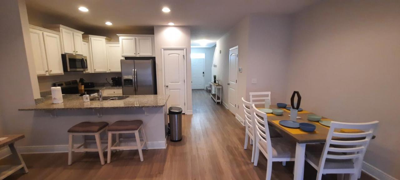 Paradise Pointe 3 Bedrooms Ideal For Longer Stays Pool Kitchen Holiday home