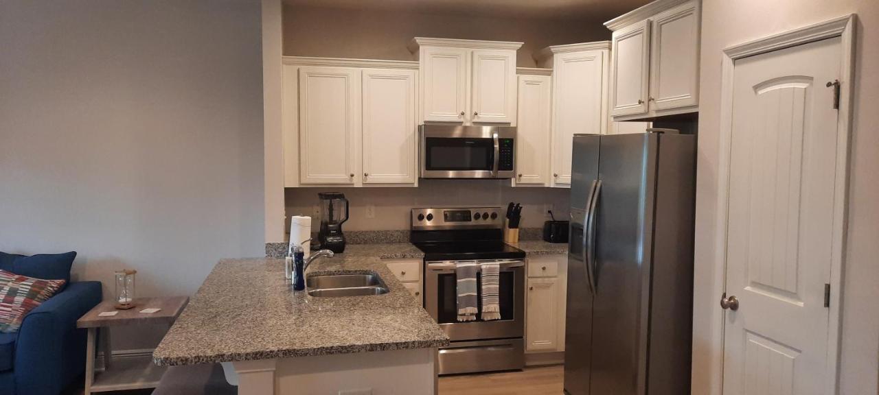 Paradise Pointe 3 Bedrooms Ideal For Longer Stays Pool Kitchen Holiday home
